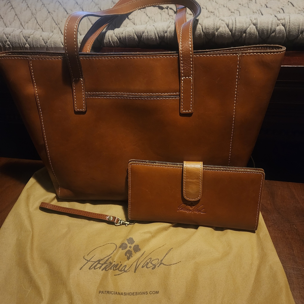 Patricia Nash Brown Leather Tote and Wallet Set